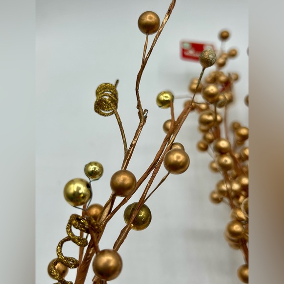 Gold Berry Bells Spray Lot of 7 Individual Picks 18" - 24" long - Picture 3 of 6